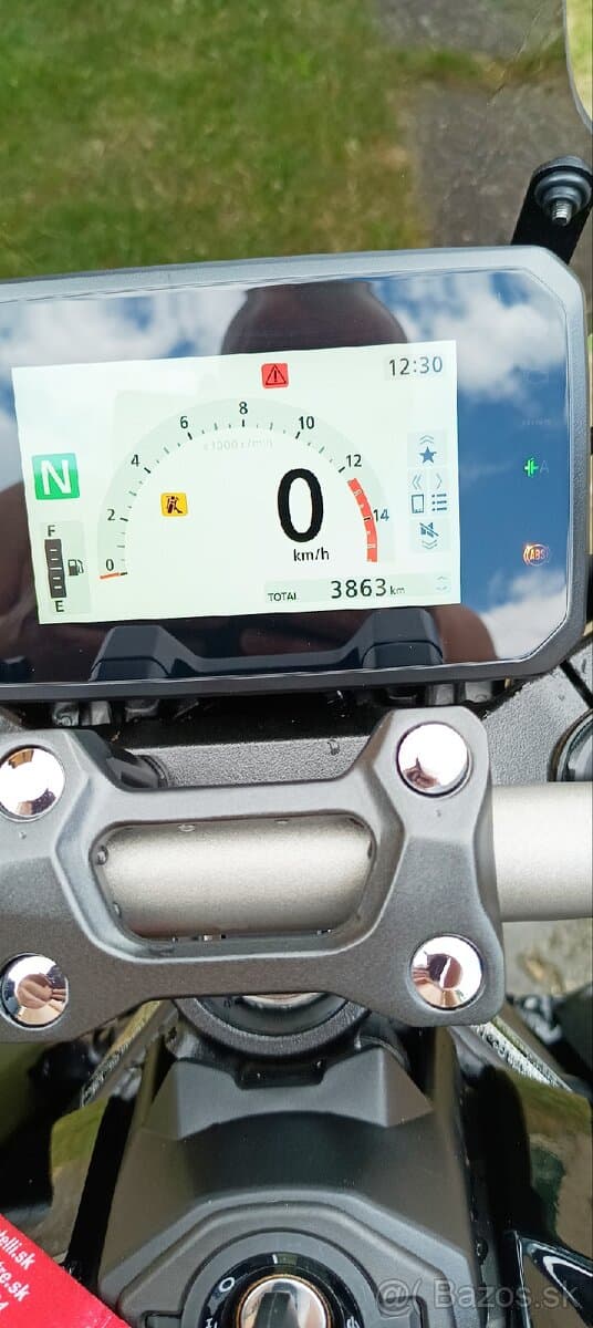 Honda CB 650R e-clutch