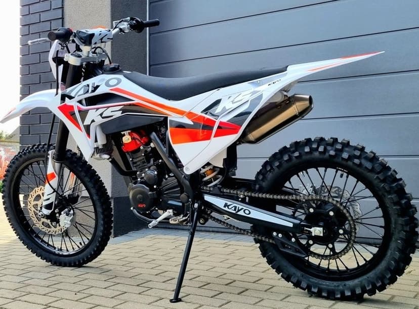 KAYO K5 300 ENDURO DIRT BIKE chladený vodou, nový