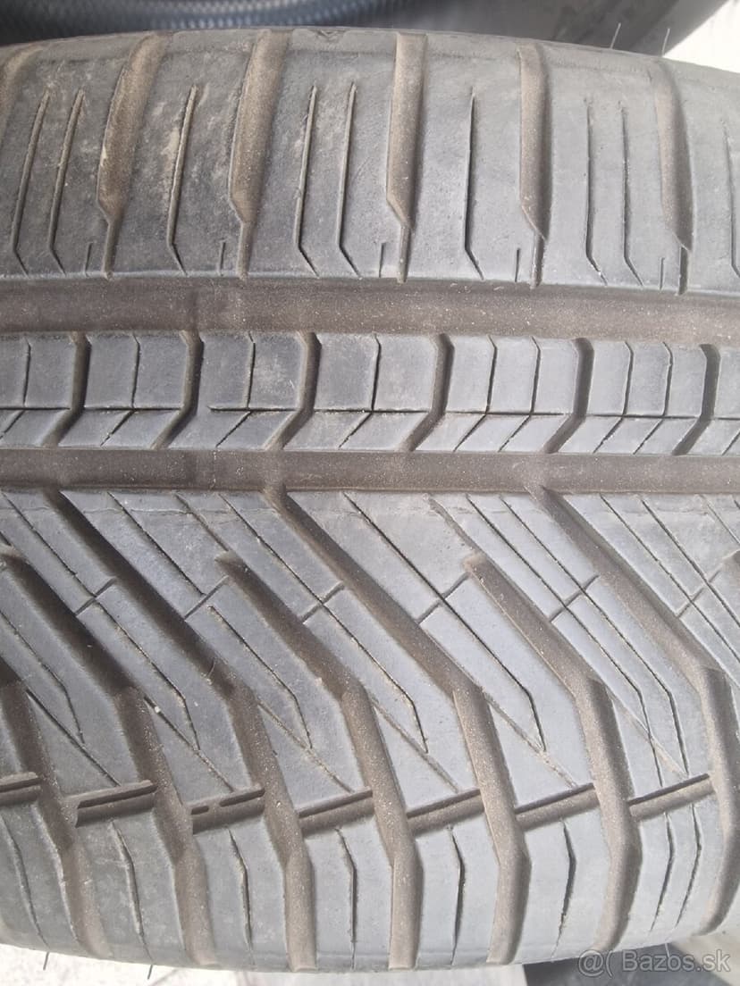 235/50 R19 103W all Season , 2 pneu DOT 4923