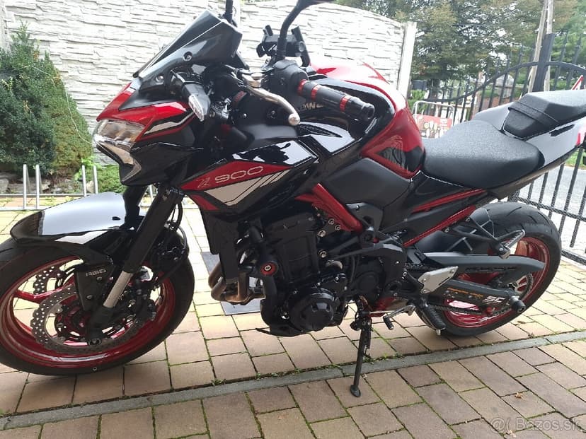Predám Kawasaki Z900 rv 10/2024 odo 1800 km odpočet DPH