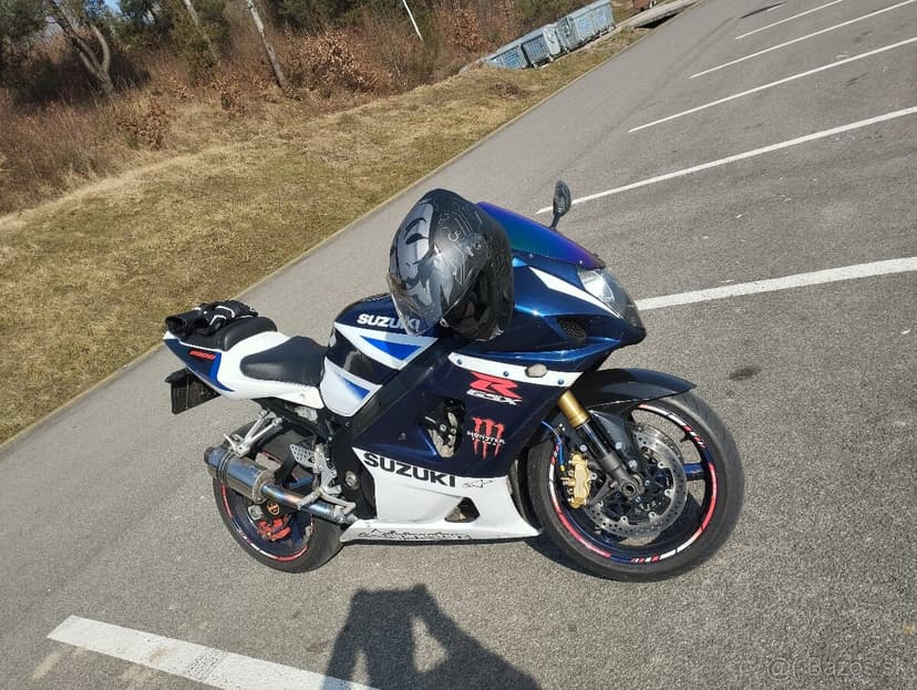 Predam suzuji gsxr k4 1000