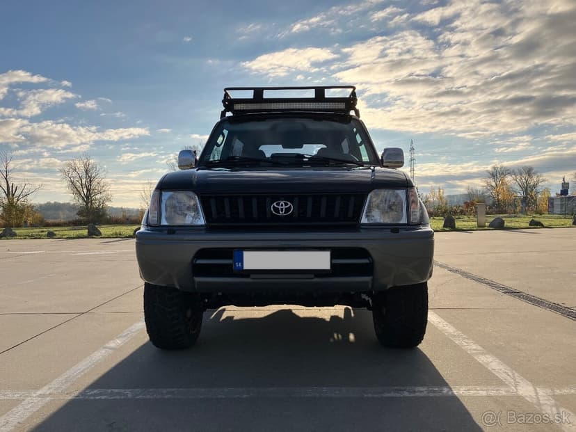 Toyota Land Cruiser J90