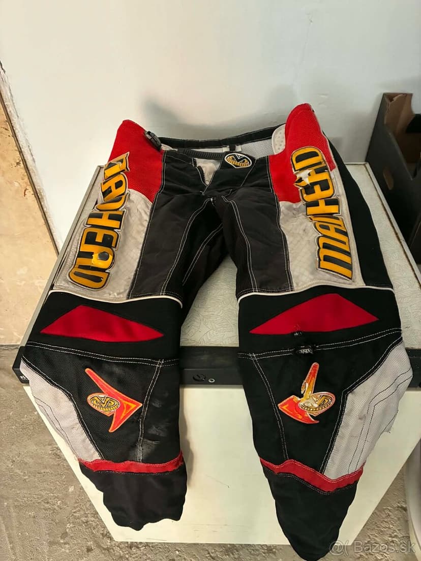 Motokrosová výstroj