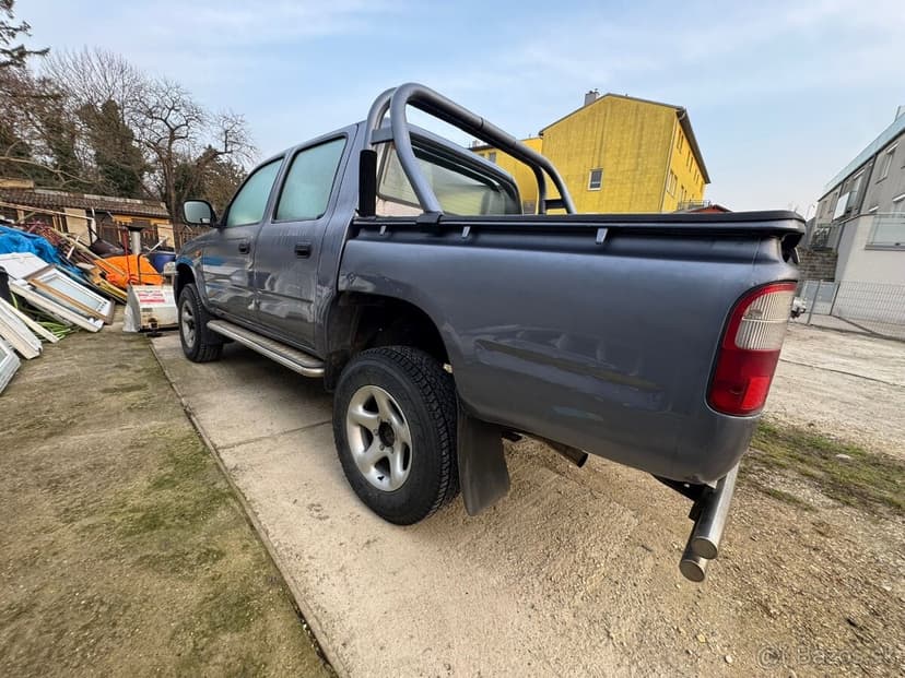 TOYOTA HILUX 2,5 DIESEL 4X4