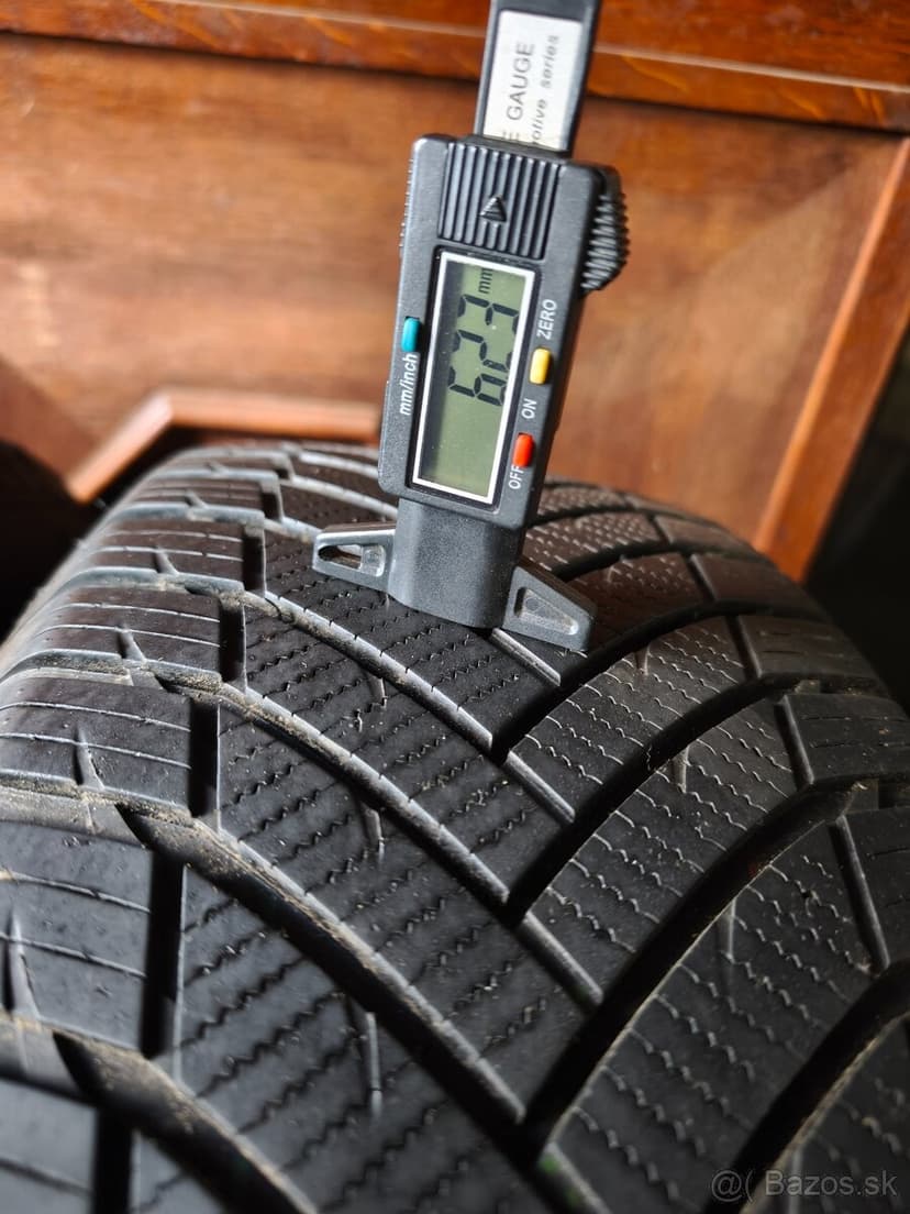 235/65 r17 celoročné pneumatiky na SUV Off Road