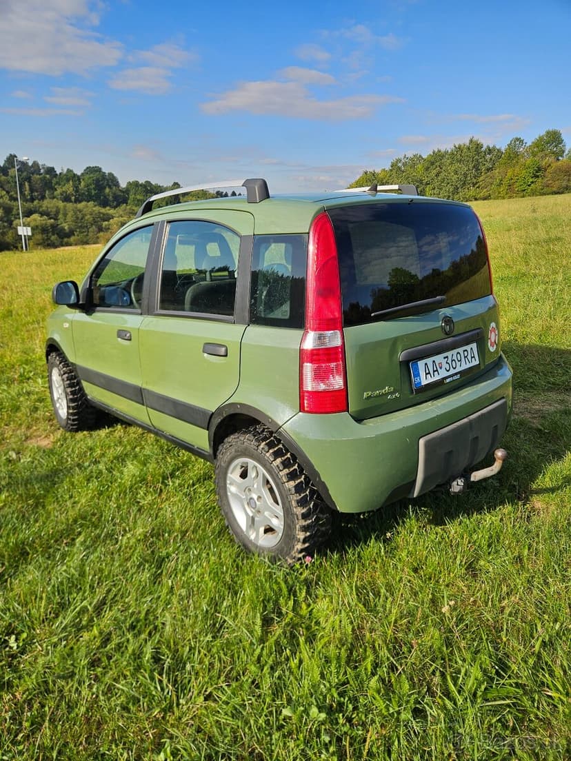 Fiat Panda 4x4 špeciál poľovnícky