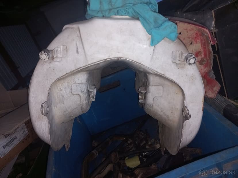 Honda Dominator diely