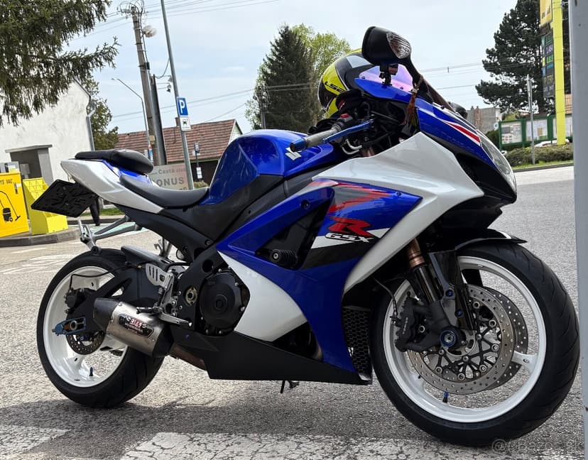 Suzuki Gsxr 1000 k8