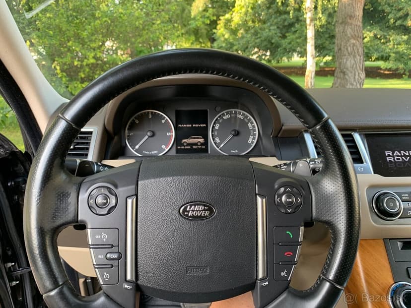 LAND ROVER RANGE ROVER SPORT 3.0 TDV6 • 2013