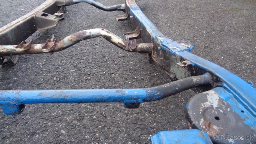 Suzuki Jimny  ram šasy jimny  benzín