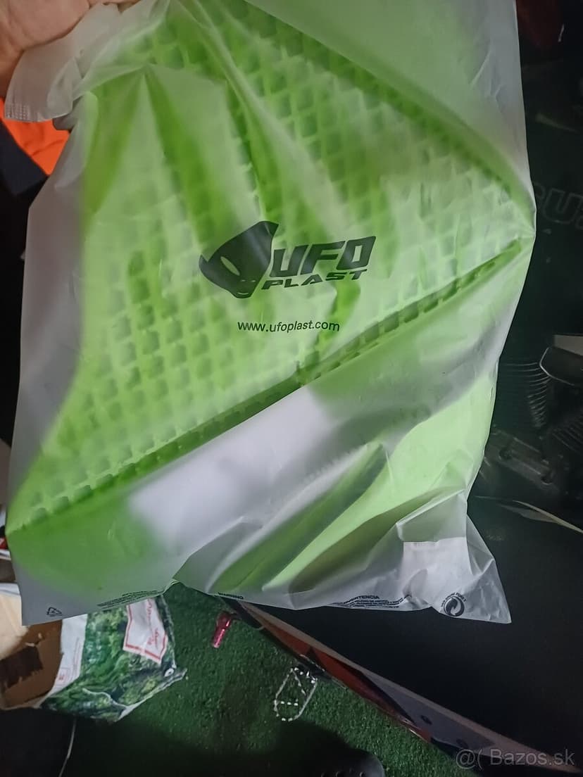 Ufo chranicova bundovesta