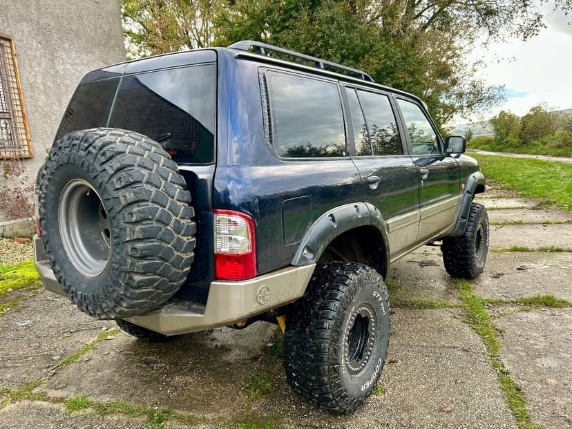 Nissan Patrol Y61 3.0 D M57