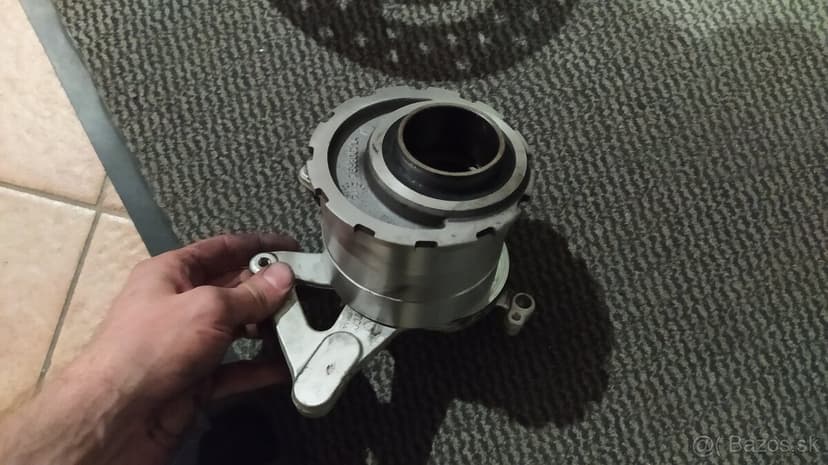 Ducati panigale v4 náboj