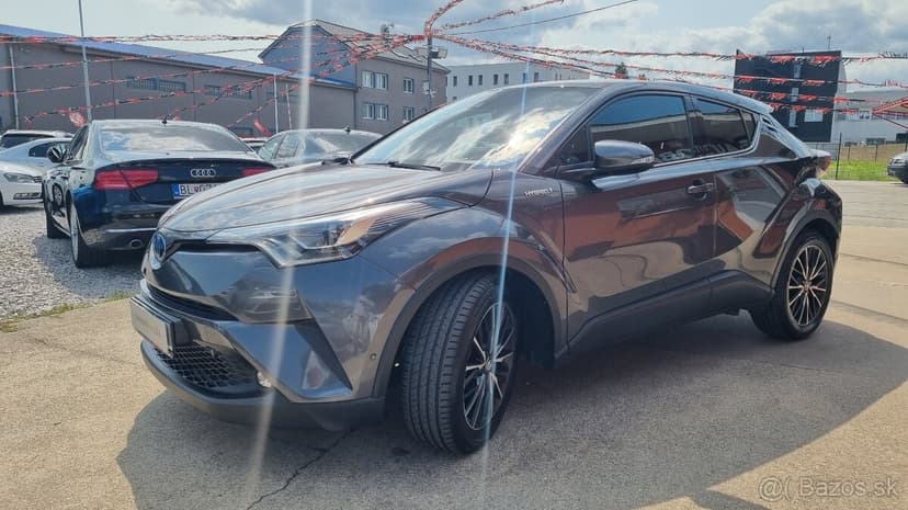 Toyota C-HR 1.8 Hybrid Selection E-CVT