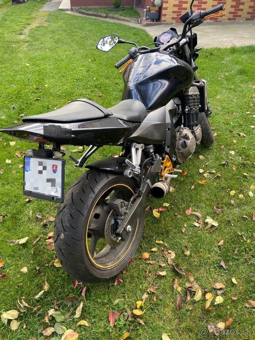 Kawasaki Z750, 81 kw, 2005