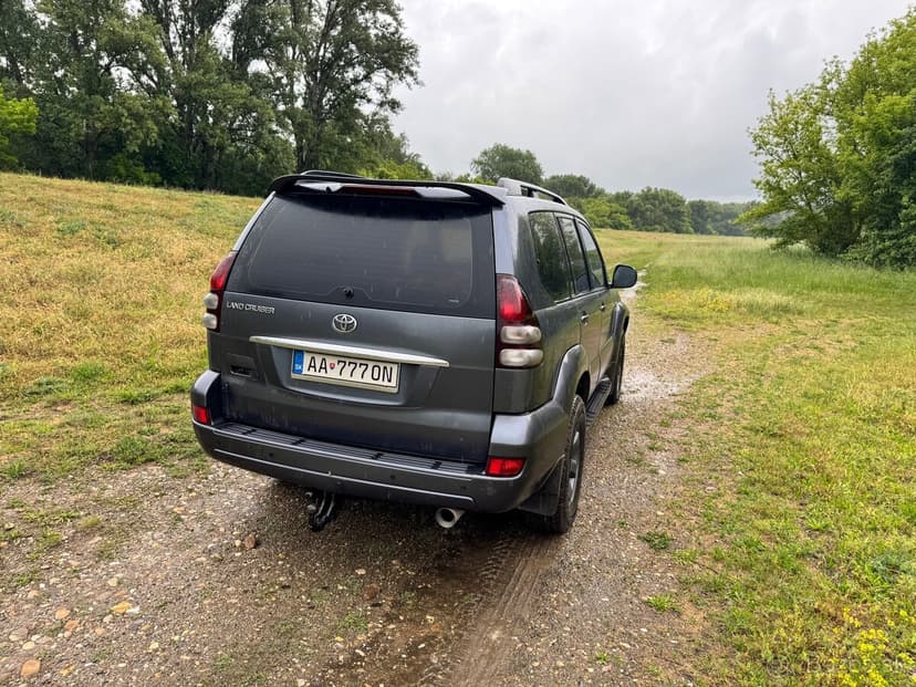 Toyota Landcruiser 120, 3.0 D-4D 120kw