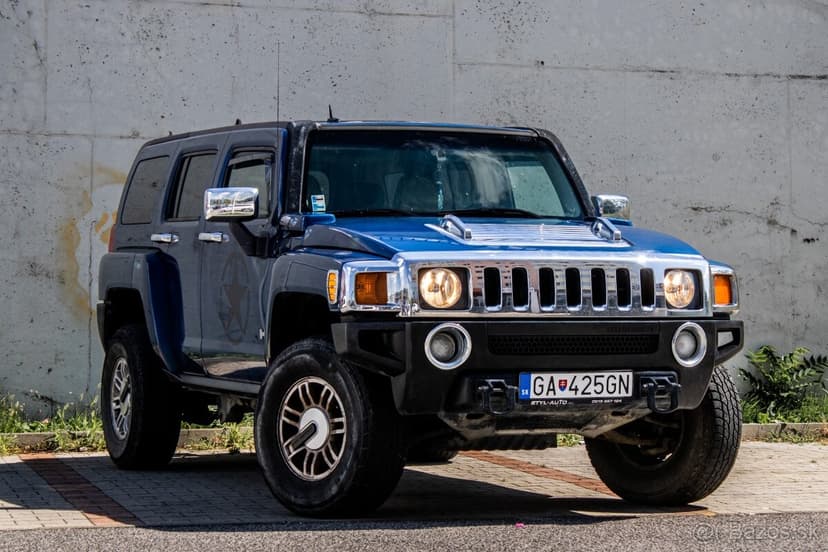 Hummer H3