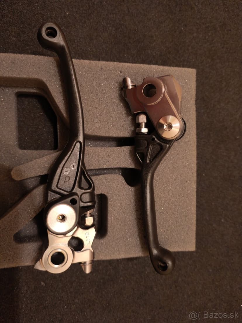 Výklopné páčky polisport