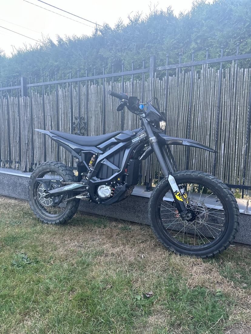 Surron ultra bee 2023