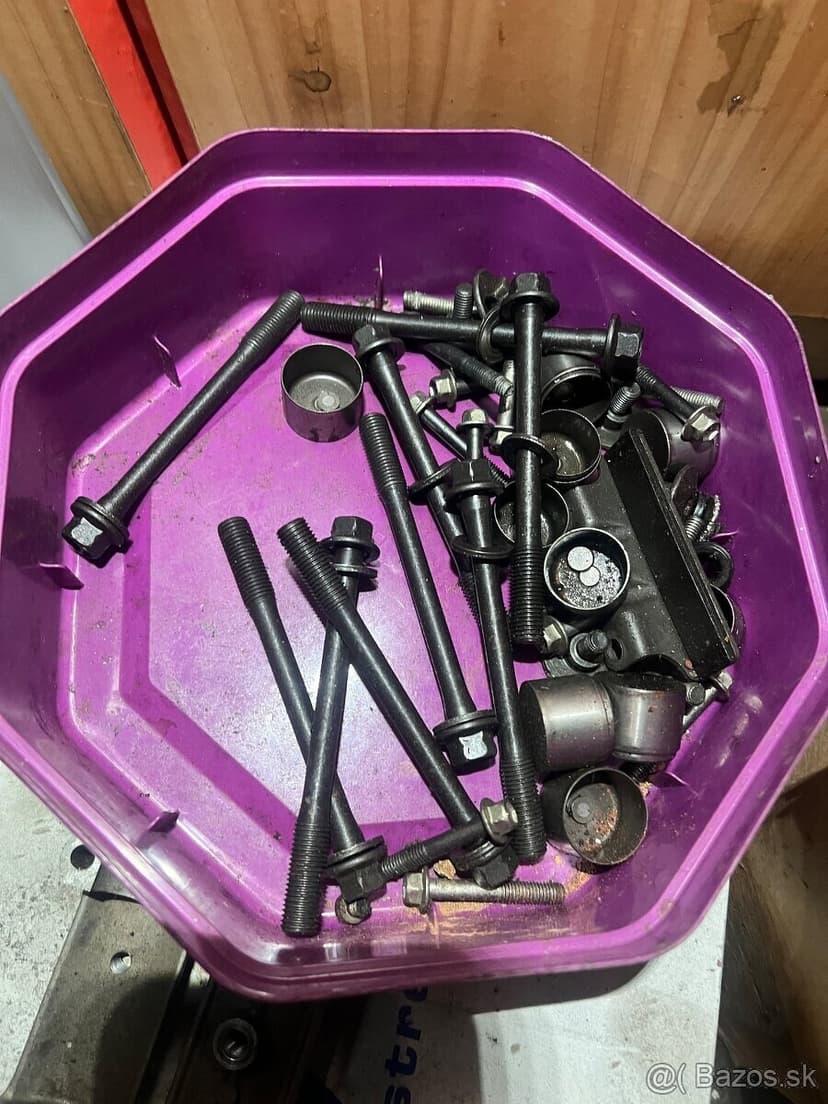 Suzuki GSX R 1000 K5 K6 K7 K8 motor diely