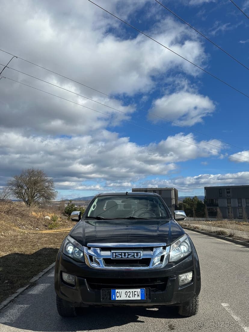 Isuzu dmax 2015