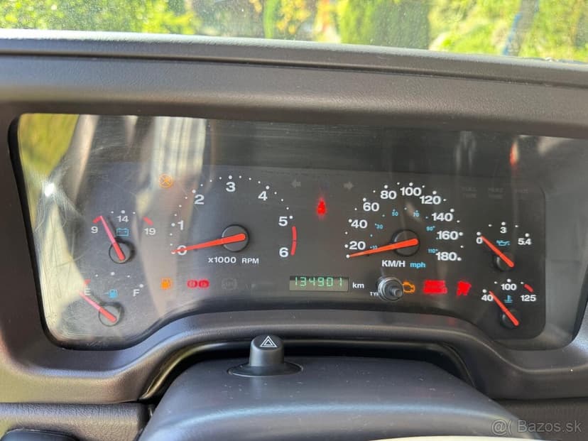 predám Jeep Wrangler r.v. 2004/87kW/2464cm3