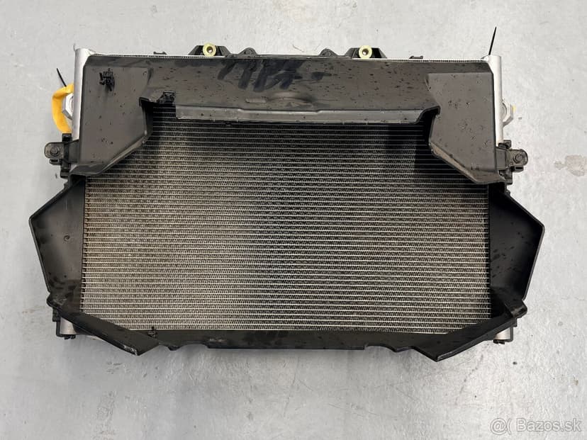 POLARIS RZR PRO R ULTIMATE 2.0 DIELY