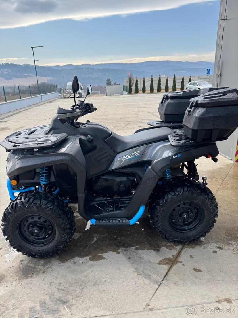 Predám štvorkolku Seqway Snarler AT6