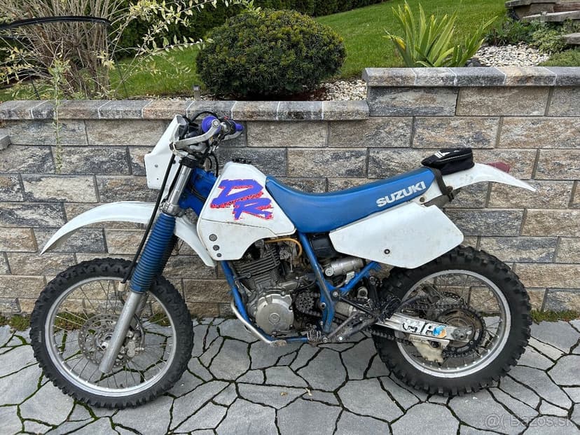 Suzuki dr 350
