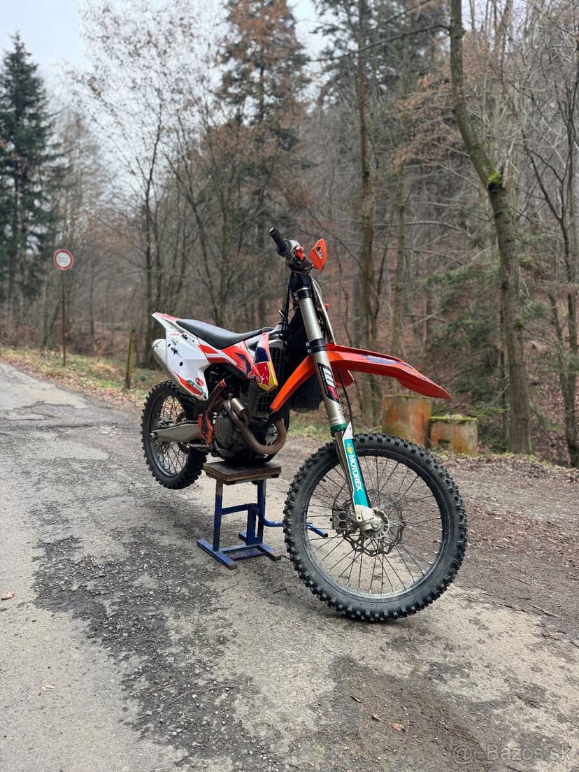 KTM 250
