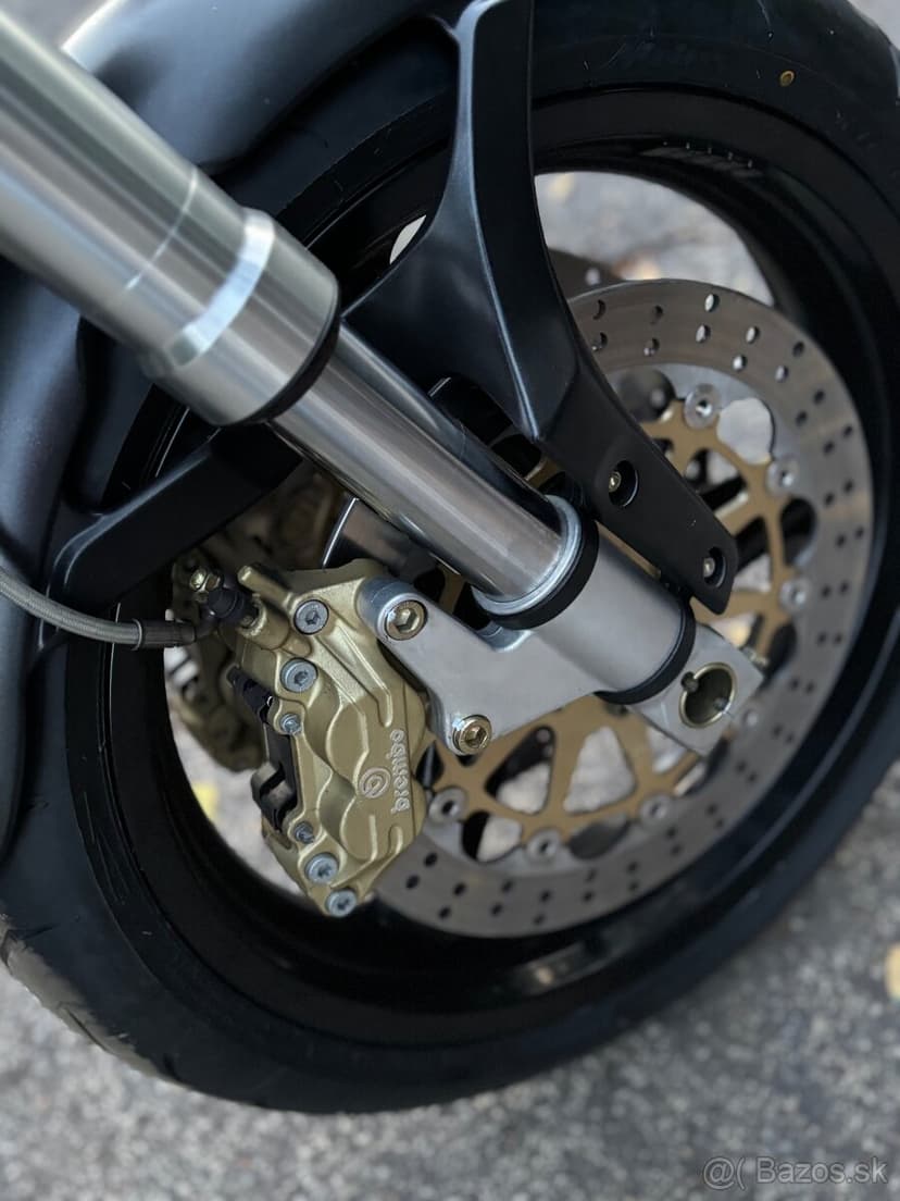 Ducati monster Dark 1000 i.e