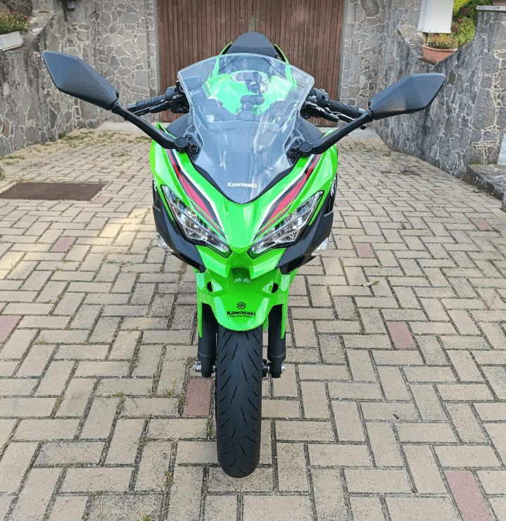 Predám Kawasaki Ninja 400 KRT r.v. 2023