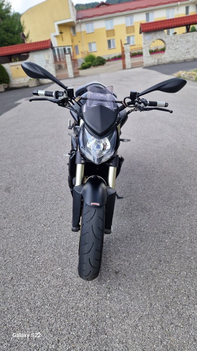 Ducati streetfighter 1098