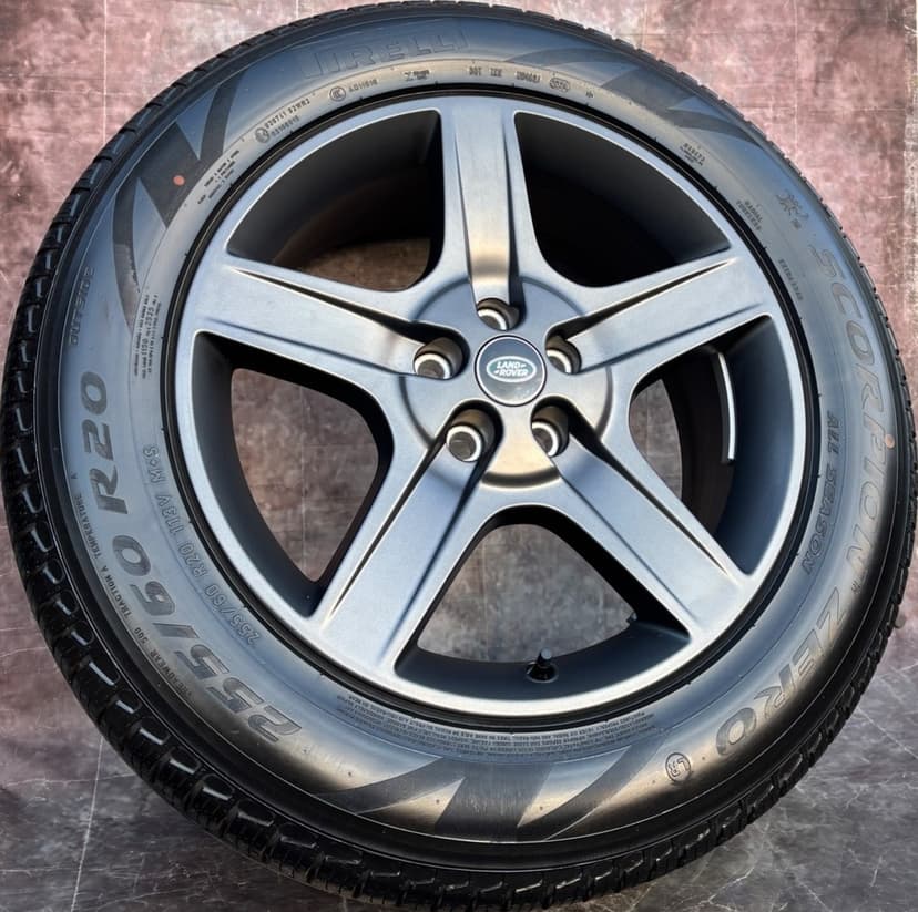 Originální alu kola Land Rover Defender 255/60R20