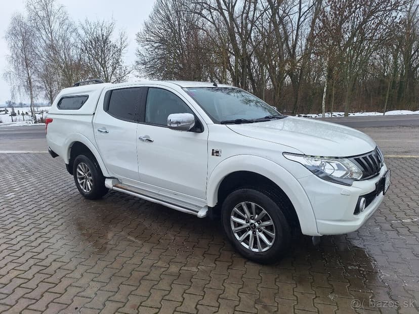 MITSUBISHI L200 4X4 AUTOMAT ROK 2018