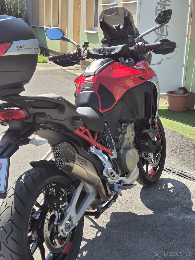 Ducati multistrada v4s