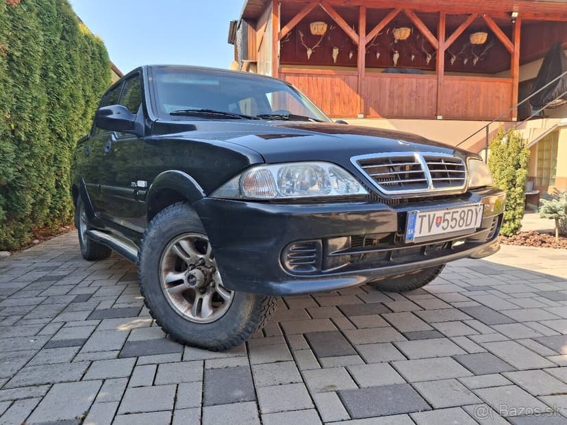 Ssangyong Musso Sport 4x4 pickup