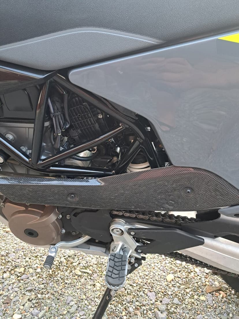 Predám husqvarna 701 sm