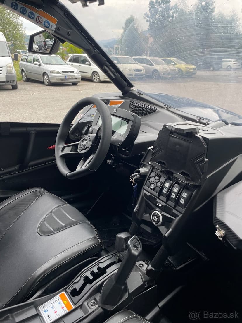 Maverick 1000xrs turboRR