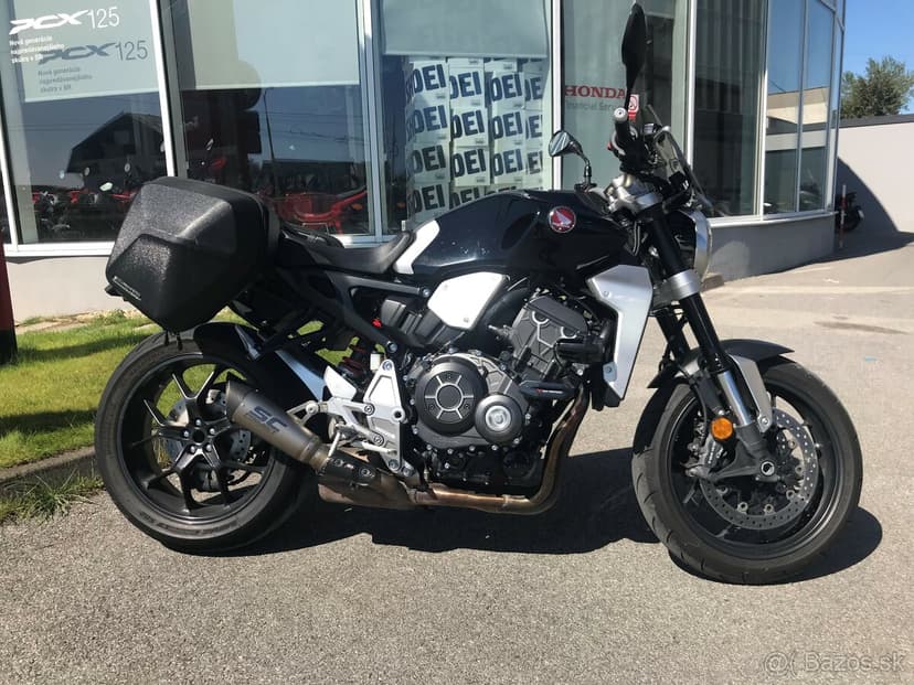 Honda CB1000R+