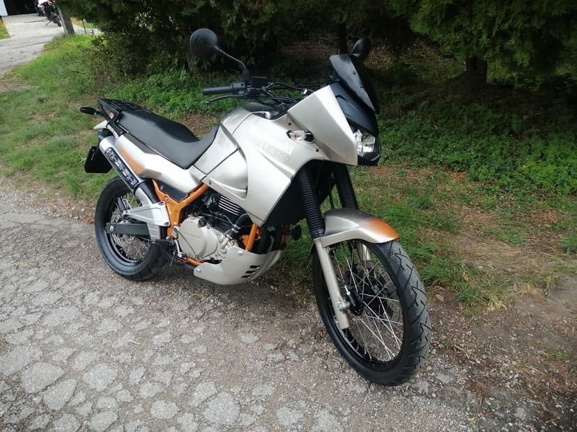 Kawasaki KLE 500