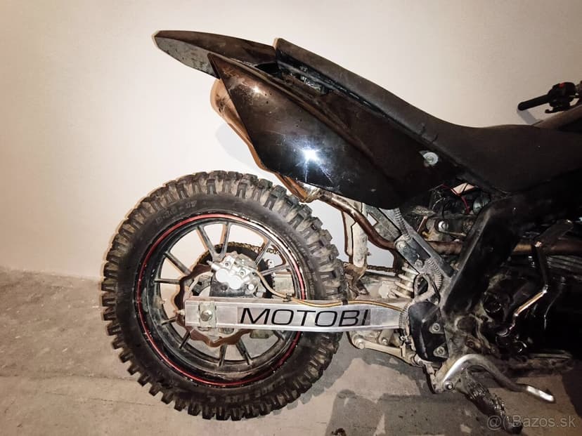 Predám cross 250cm3