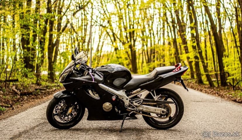 Honda CBR600F4i