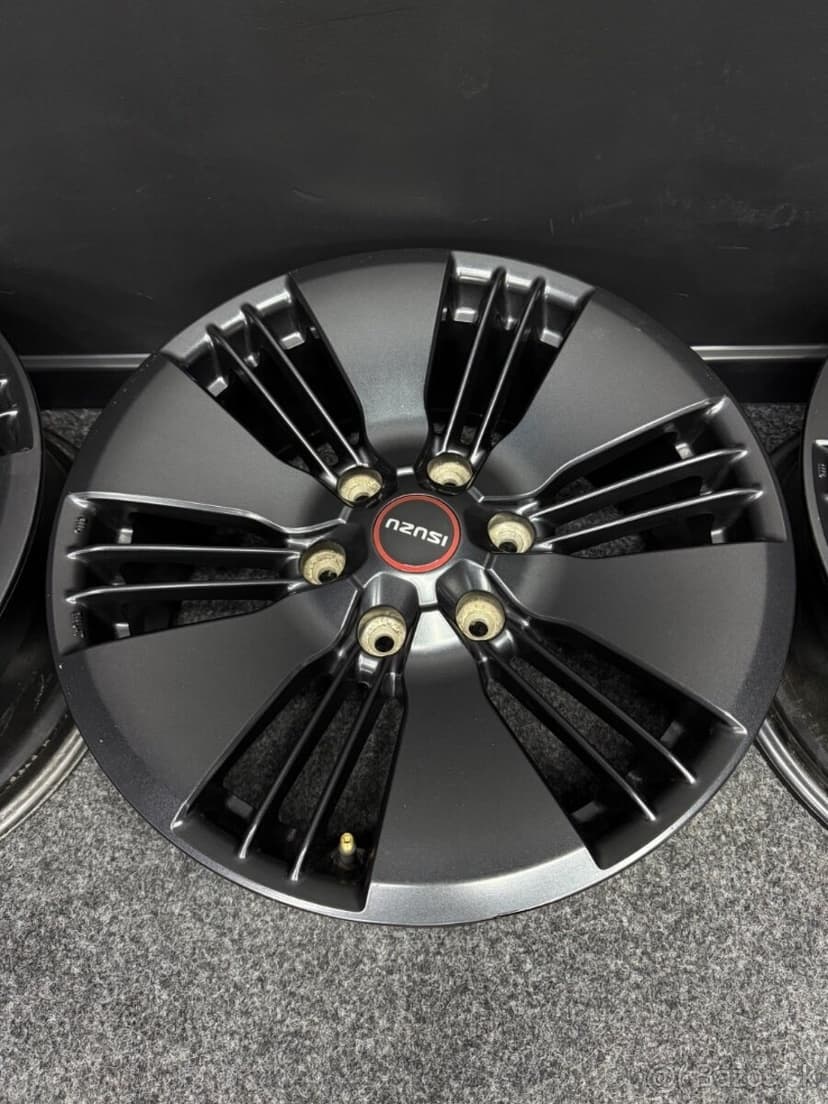 Alu ISUZU D-MAX 6x139.7 18”