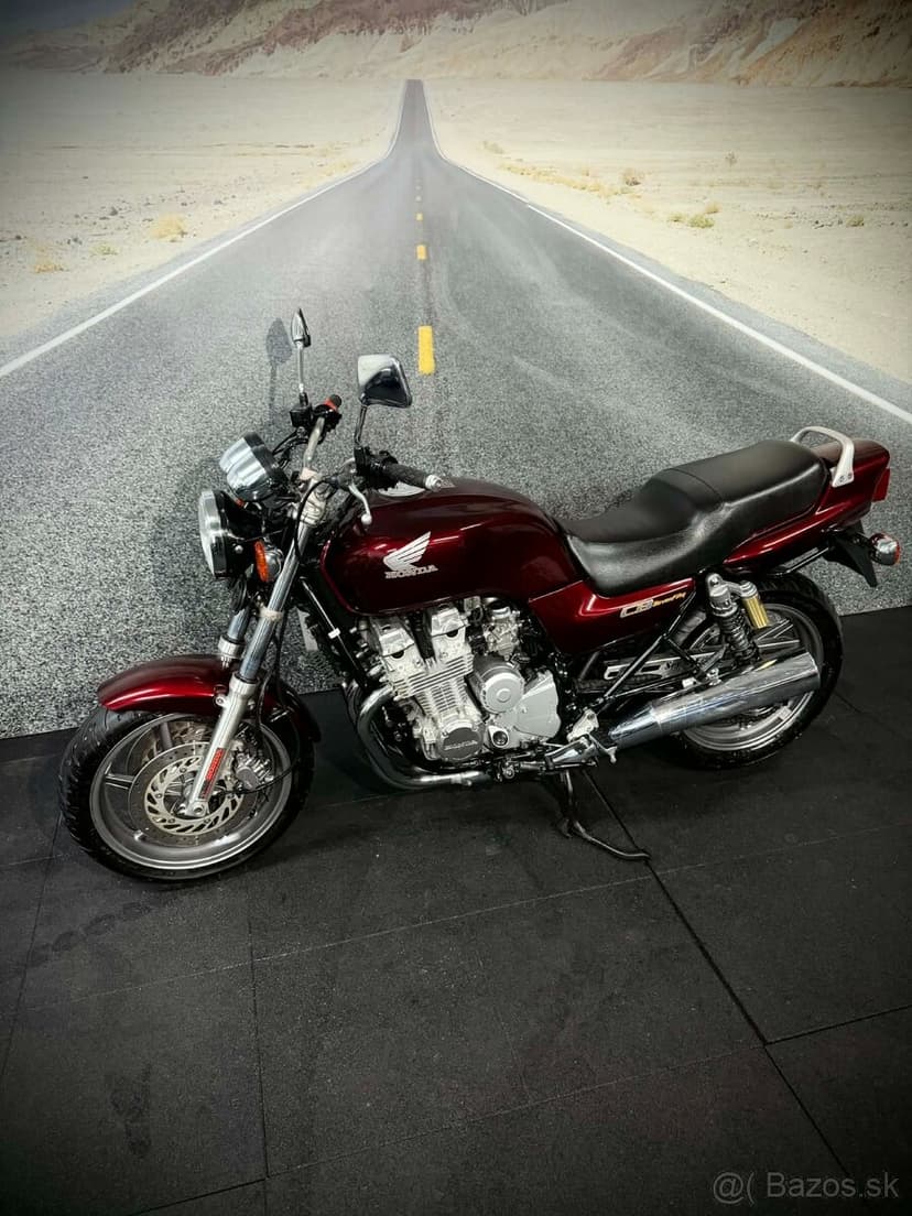 Honda CB 750 Seven Fifty