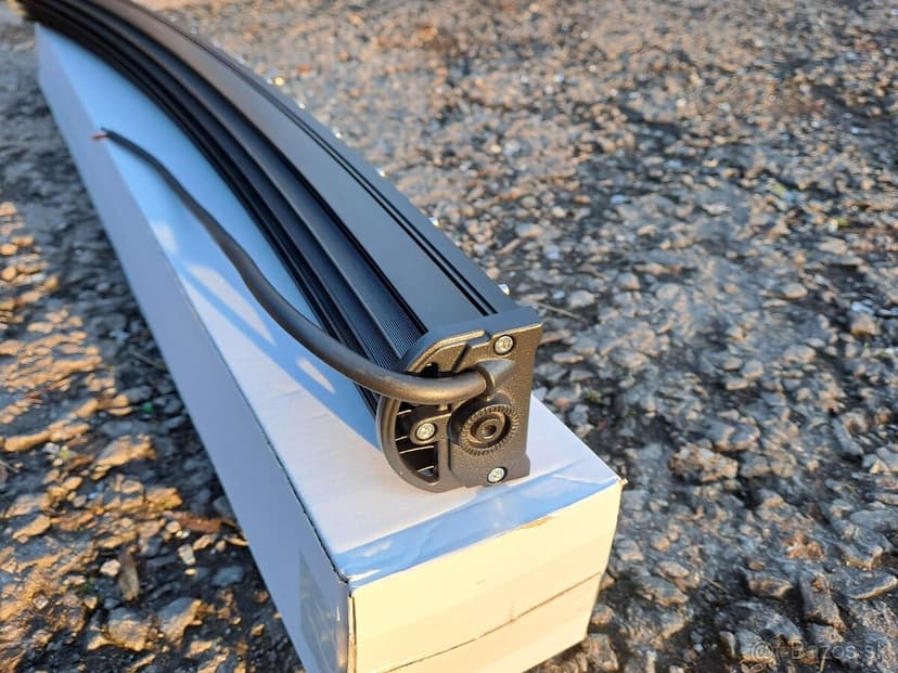 LED RAMPA - širka 105cm - 240W - ZAOBLENA