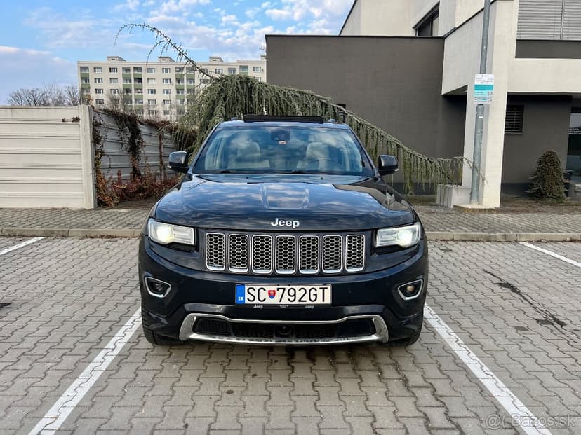 ✅JEEP GRAND CHEROKEE OVERLAND PANORAMA 3,0L V6 4x4,1.maj.SK.