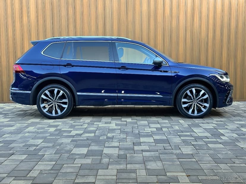 Volkswagen Tiguan Allspace R-Line 2022 147kw 4x4 DSG | DPH |