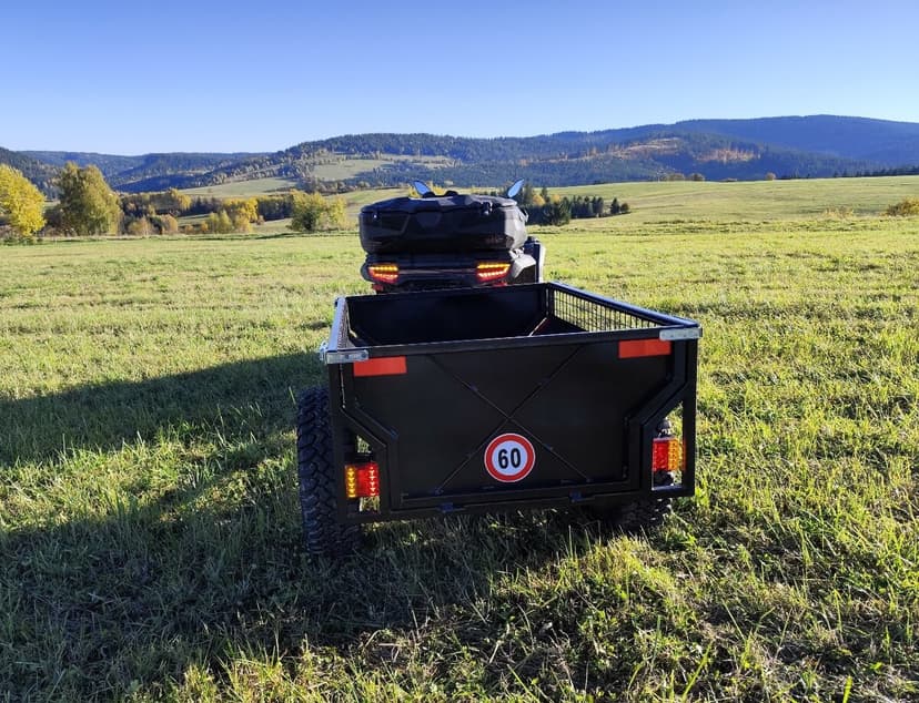 Vyklápací  ATV vozík za štvorkolku