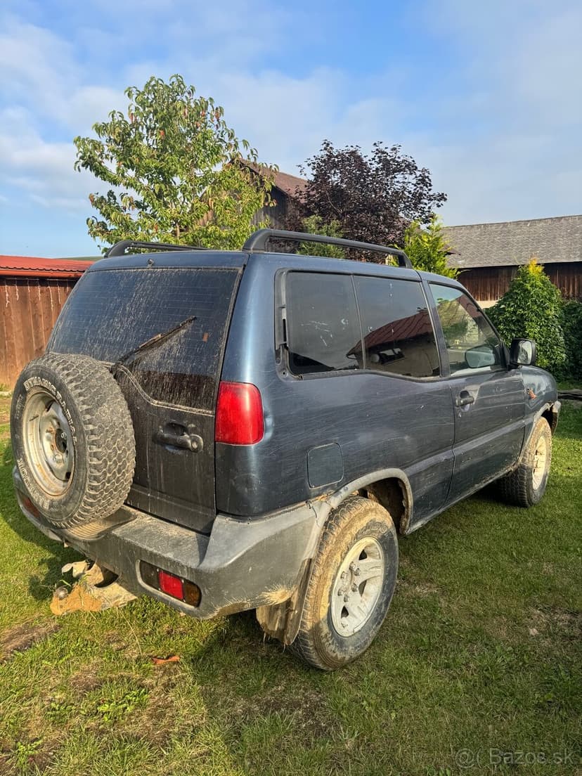 Nissan Terrano Ford Maverick 2.7td diely